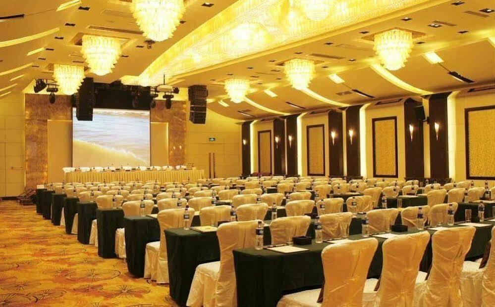 Zhaorui International Hotel Wuhan Extérieur photo
